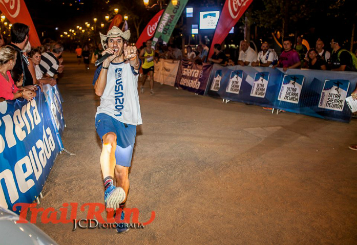 Maurizio Torri, dziennikarz prowadzący imprezę / fot. @JCDfotografia @RevistaTrailRun