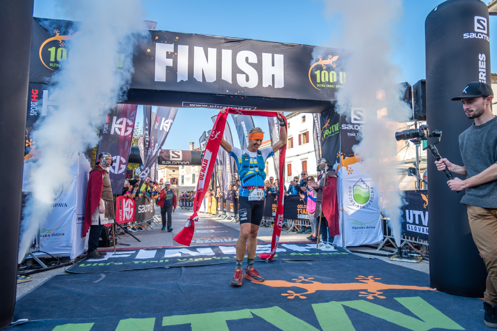 Roman Ficek - zwycięzca i rekordzista 100-milowej trasy Ultra Trail Vipava Valley 2021