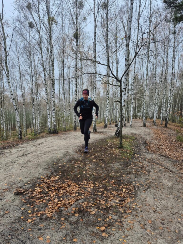 Dorota podczas testów Mizuno Wave Daichi 7 GTX _ fot. Ania Walczak